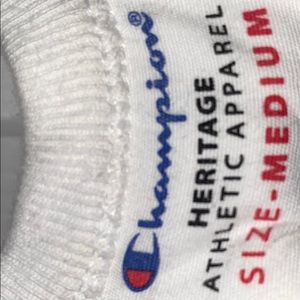 Champion White black & Red Short Sleeve